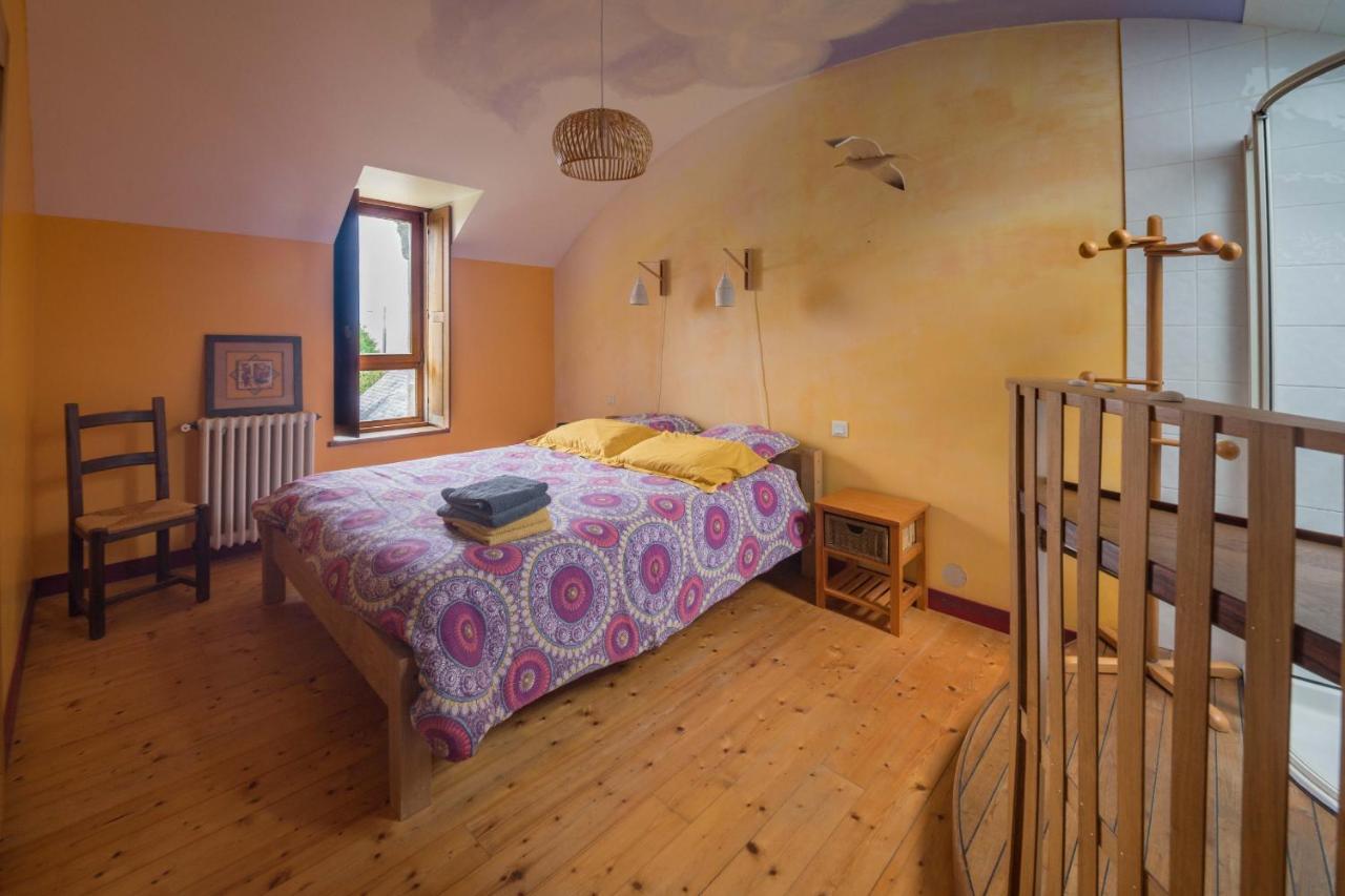Maison Yukti - Magnifique Maison De Charme Proche Plage Lampaul-Ploudalmézeau المظهر الخارجي الصورة